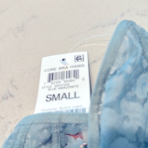 Inc International Concepts Women's
Lace Bralette Lingerie, Bue Amazonite size S - Picture 6 of 6